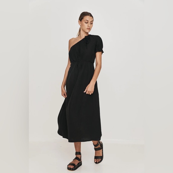 Saint Helena | Black Mara Gown Linen Cotton Midi One Off Shoulder Dress - Picture 3 of 12